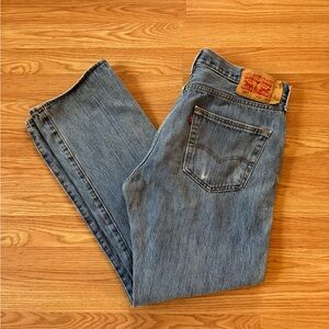 Mens Levi's 501 Blue Straight Leg Jeans Classic Distressed Denim 34 x 30 Vtg